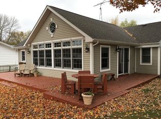 12000 214th Ave, Bristol, WI 53104