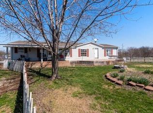10890 NE 286th St, Turney, MO 64493
