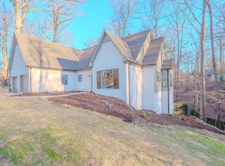 103 Coves Ct, Florence, AL 35634