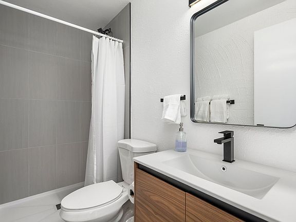 5th image of 6315 N 16th St Unit 116