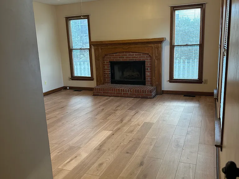 609 Whitland Rd — Photo 3