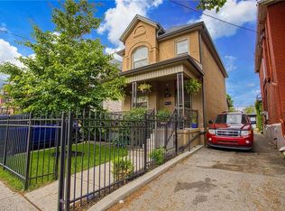 137 Wentworth St N, Hamilton, ON L8L5V6