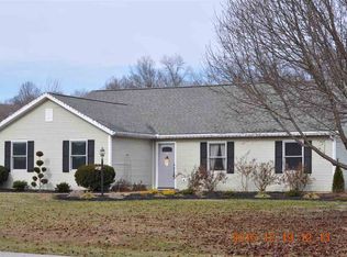 588 S Winter Ln, Santa Claus, IN 47579