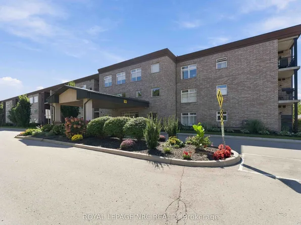 4644 Pettit Ave #312, Niagara Falls, ON L2E 0B4