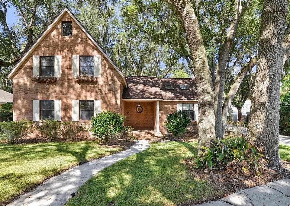 1st image of 1515 Regal Oak Dr