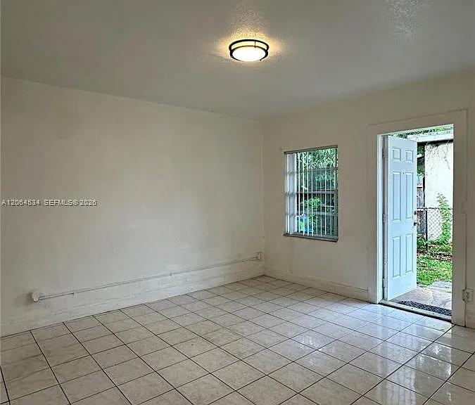414 NW 15th Way #A — Photo 6