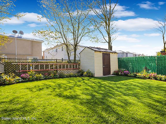 3rd image of 82 Birch Rd