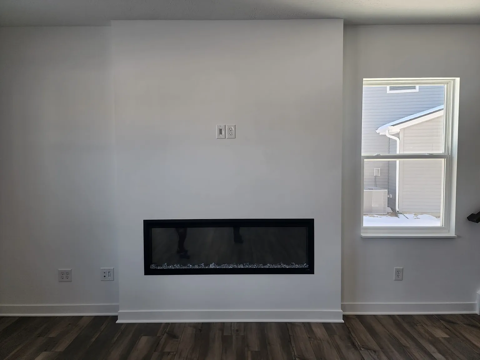4 bed, 2006 sqft, $2,300 — Photo 3