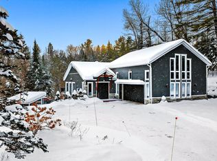 4342 Rue Des Engoulevents Sainte, Adale, QC J8B 3J8