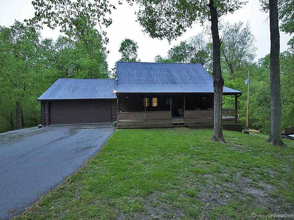 1st image of 636 Cane Creek Ln