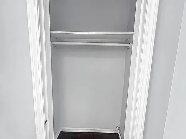 1563 Park Pl #2E, Brooklyn, NY 11213