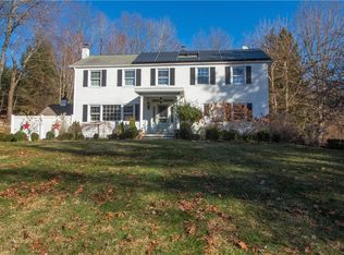 12 Stanley Ct, Carmel, NY 10512