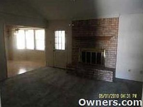 2nd image of 804 E Woodlawn Dr