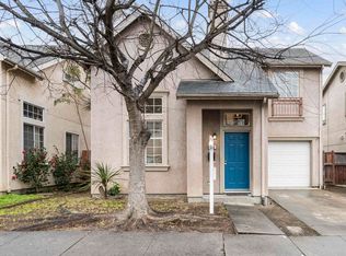 958 Village Cir, Oakland, CA 94607