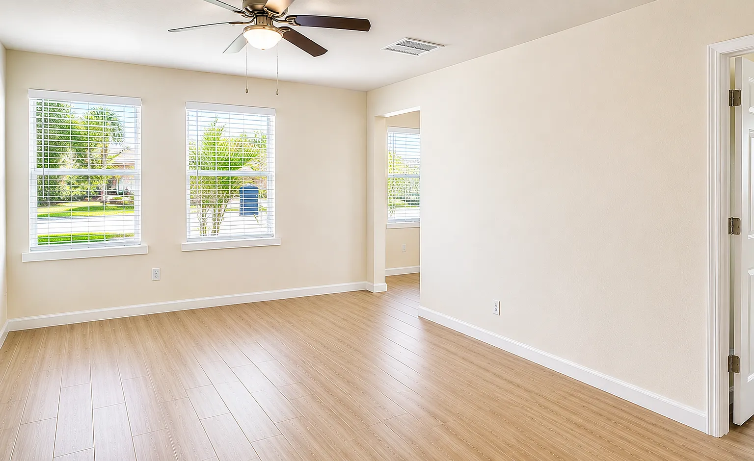 1311 Emma Dr — Photo 2