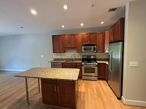 1800 Wilson Blvd #113 — Photo 3