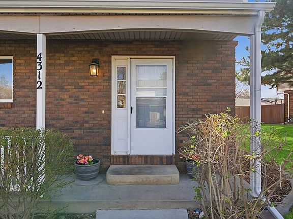 5th image of 4312 W 14th St Dr