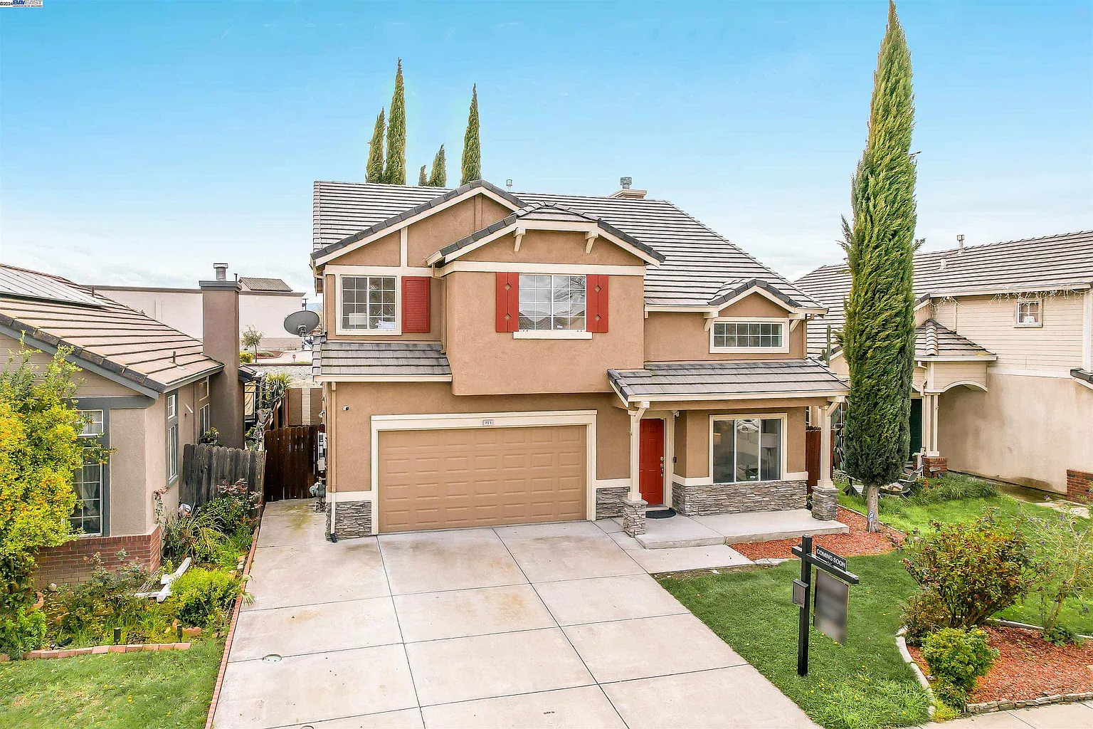 1820 Laurelgrove Ln photo 1