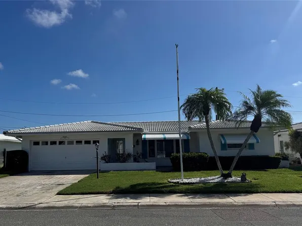 10063 40th St N #3, Pinellas Park, FL 33782