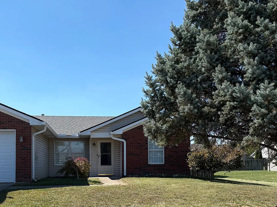 1112 Stonelilly Dr