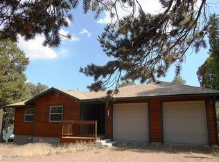 2131 Cottontail Rd, Overgaard, AZ 85933