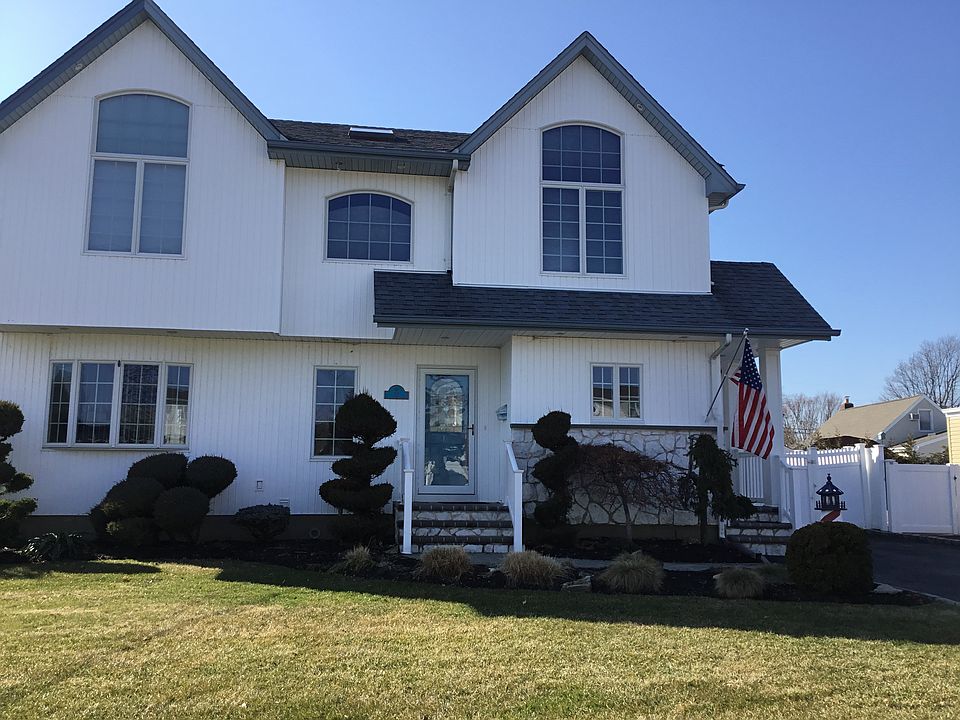 1st image of 33 Joludow Dr