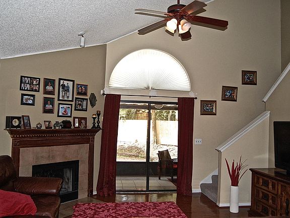 3rd image of 2906 Lantana Lakes Dr W
