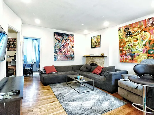 Rented by Union Square Property Management | media 32