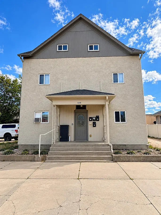 2 bed, $1,195 — Photo 1