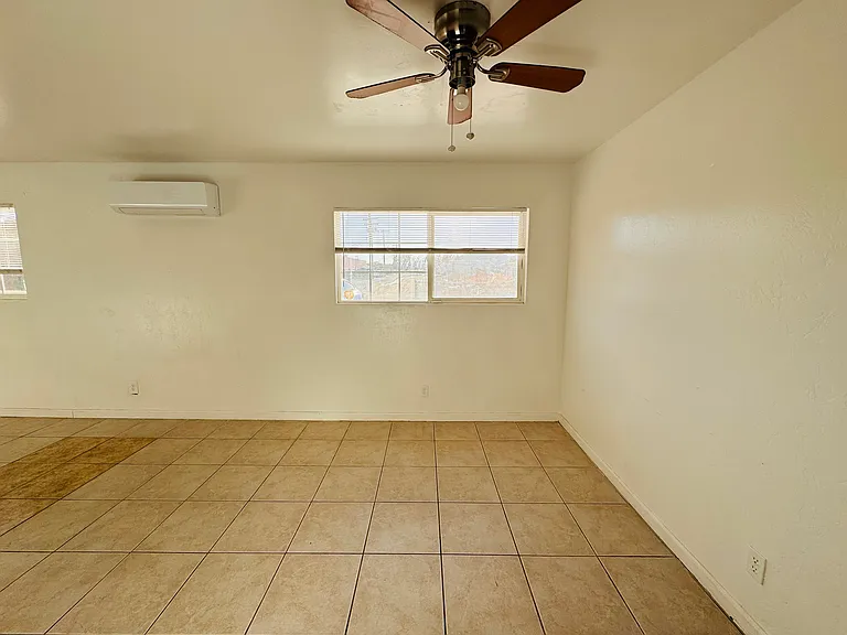 21018 Victor Way #21018 — Photo 4