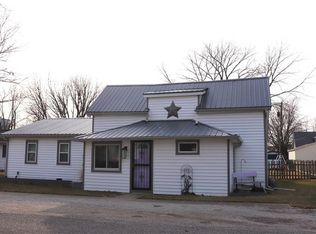 211 N Jackson St, Fithian, IL 61844