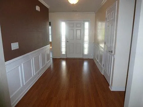 216 Latherton Ct — Photo 12