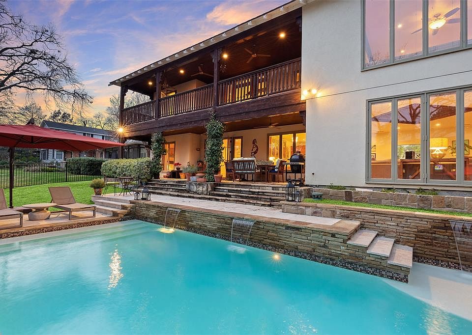 1st image of 6434 Lake Circle Dr