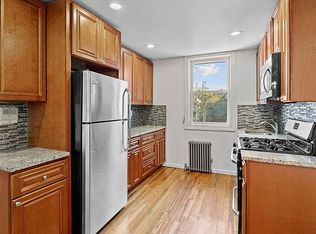 372 Manhattan Ave #2, Brooklyn, NY 11211