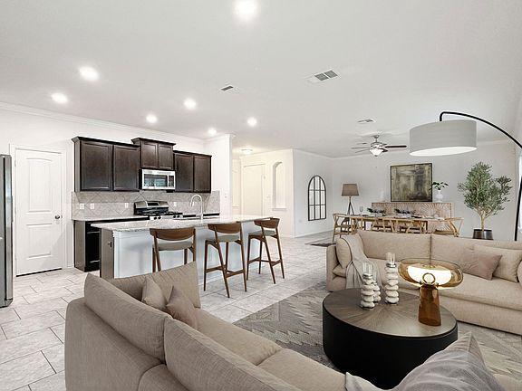 3rd image of 1201 Gaviota Ln