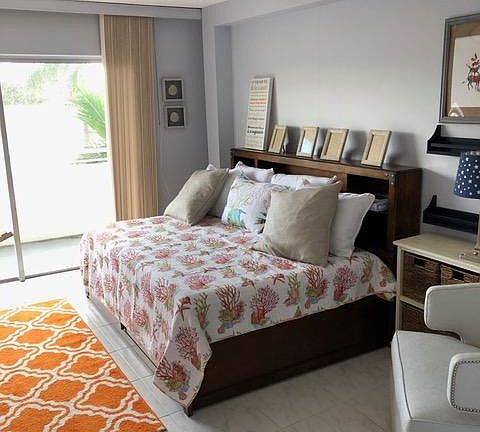 4th image of 3212 NE 12th St APT 306
