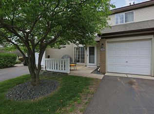 4034 Crystal Cir #98, Shoreview, MN 55126