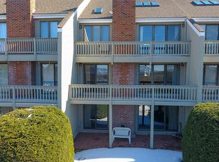 2 Mountain West Dr UNIT 22, Wolfeboro, NH 03894