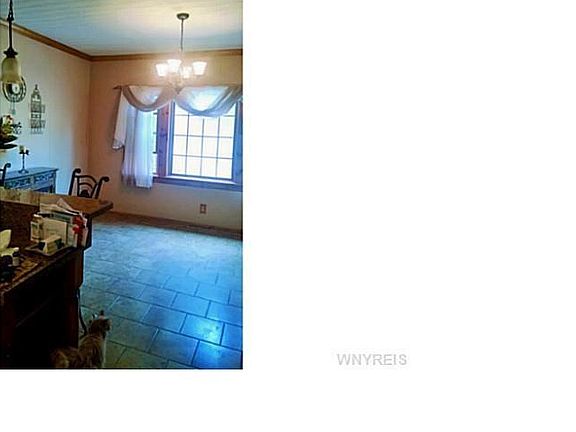 4th image of 1258 McKinley Pkwy
