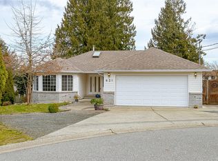 621 Wallace Pl, Ladysmith, BC V9G 1P1