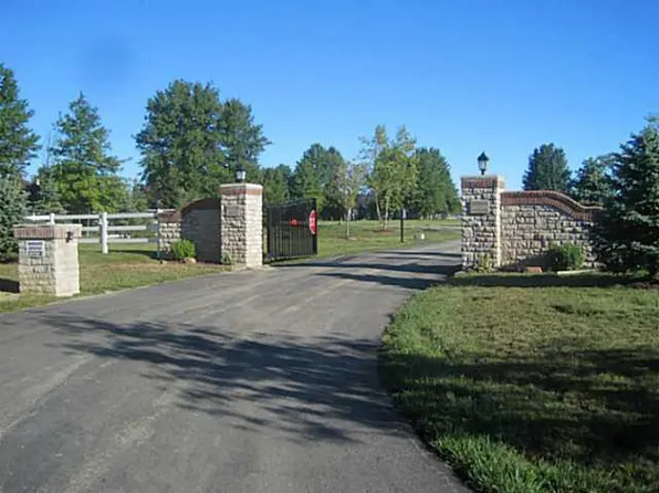 6485 Braymoore Dr, Westerville, OH 43082