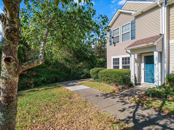 1011 Halifax Ln, Antioch, TN 37013
