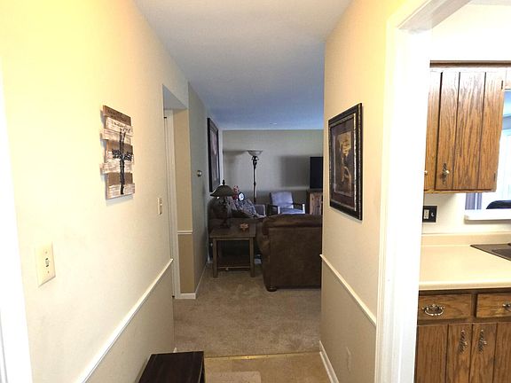 3rd image of 2300 Bordeaux Walk APT B2
