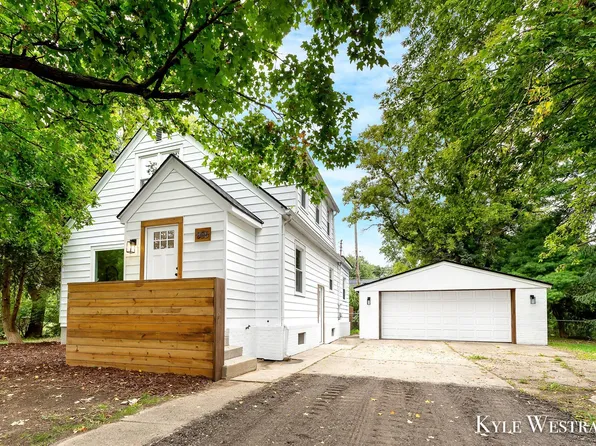 896 Patterson Ave SE, Grand Rapids, MI 49546