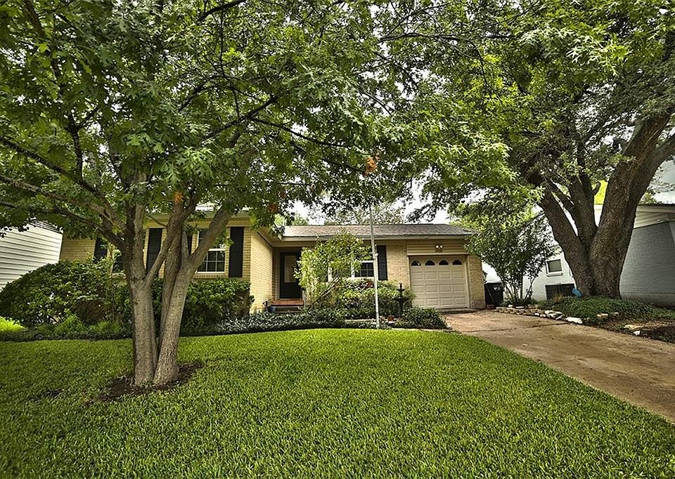1st image of 1918 La Porte Dr