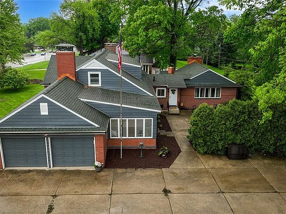 4th image of 3021 Fulton Dr NW