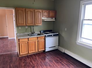 1124 Rivington St #0, Roselle, NJ 07203