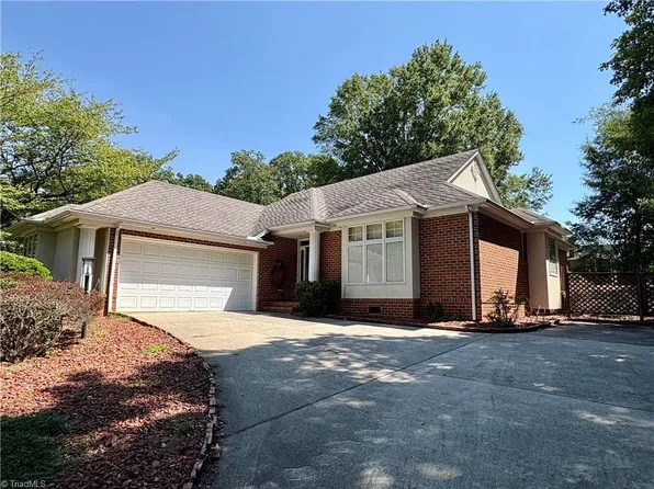 1401 Plantation Cir, Asheboro, NC 27205