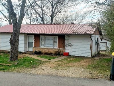 2nd St, Doniphan, MO, 63935