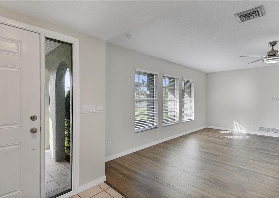 1st image of 213 Giotto Dr #213